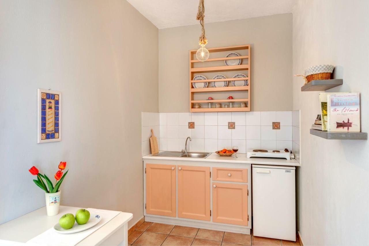 Anemologio Apartment Finikas  Bagian luar foto