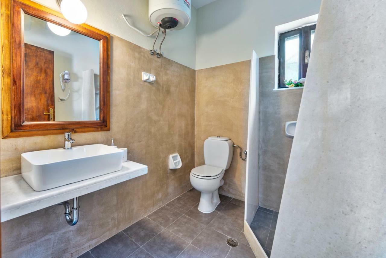 Anemologio Apartment Finikas  Bagian luar foto