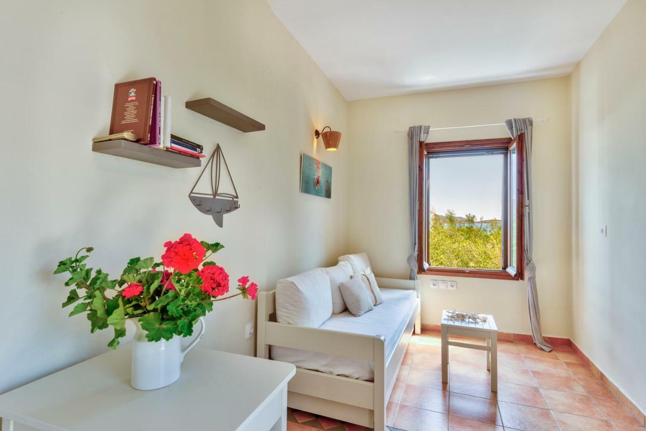 Anemologio Apartment Finikas  Bagian luar foto